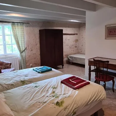 別荘 Dependance Du Chateau De La Beauze Les Lèves-et-Thoumeyragues