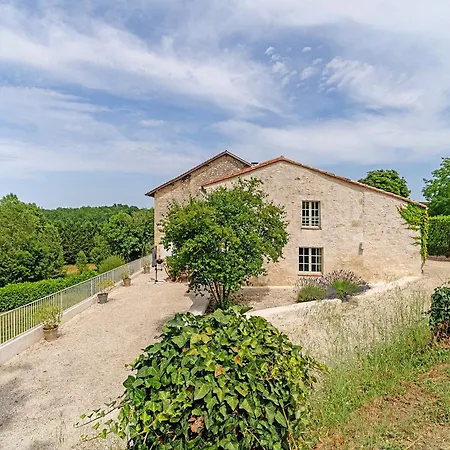 Dependance Du Chateau De La Beauze * Les Lèves-et-Thoumeyragues