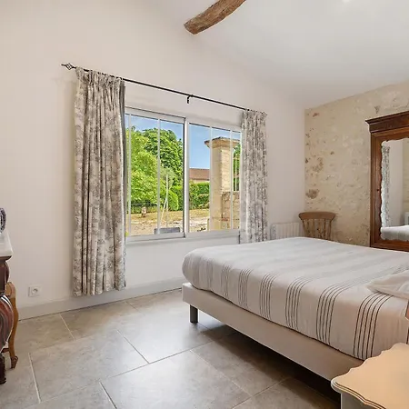 別荘 Dependance Du Chateau De La Beauze Les Lèves-et-Thoumeyragues